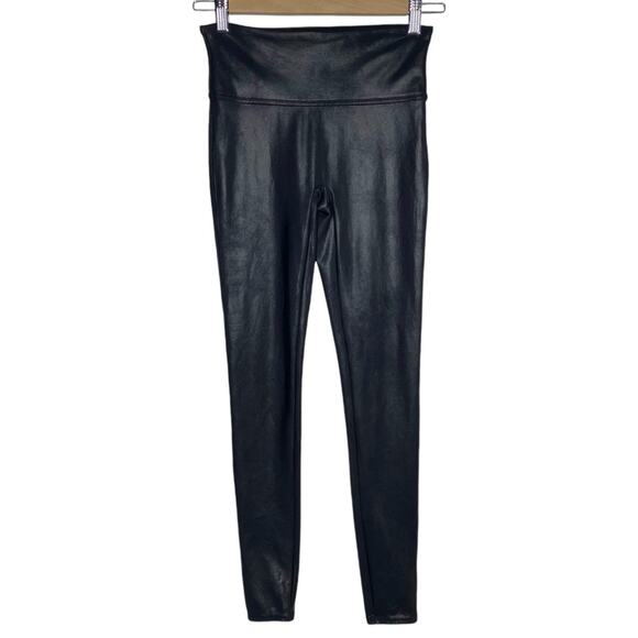SPANX Faux Leather Leggings size Small - Picture 2 of 9